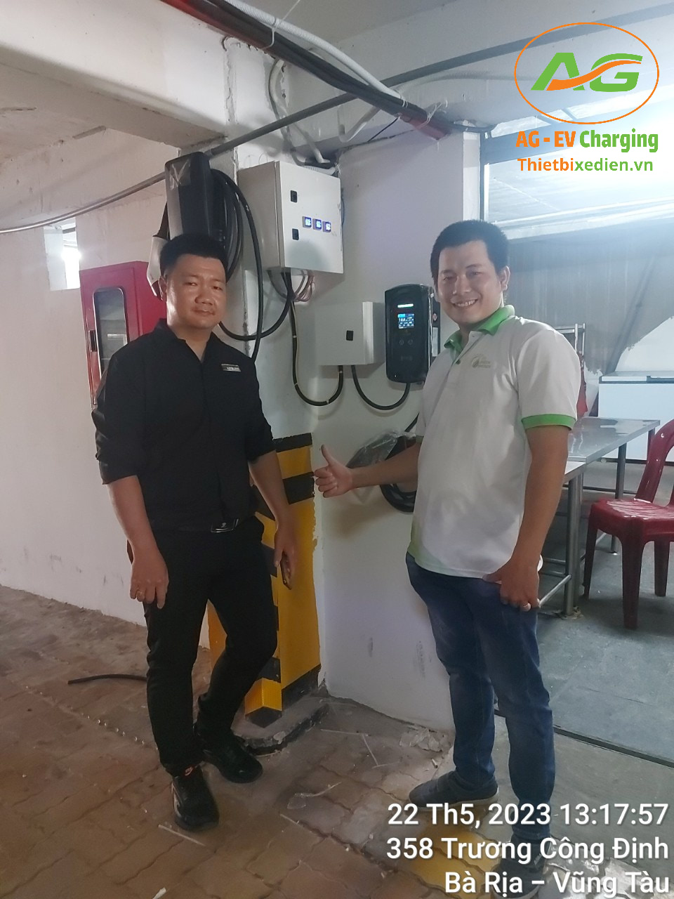 thiet-bi-xe-dien -ag-ev-charging